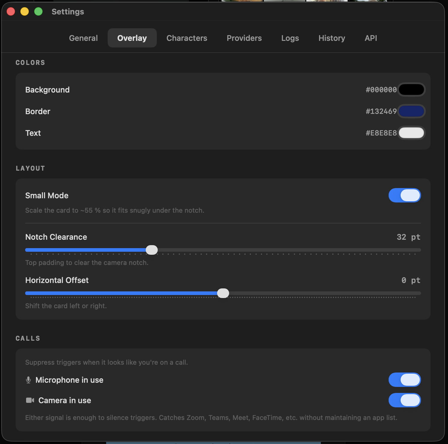 Aki overlay settings with colors, layout, notch clearance, small mode, and call suppression